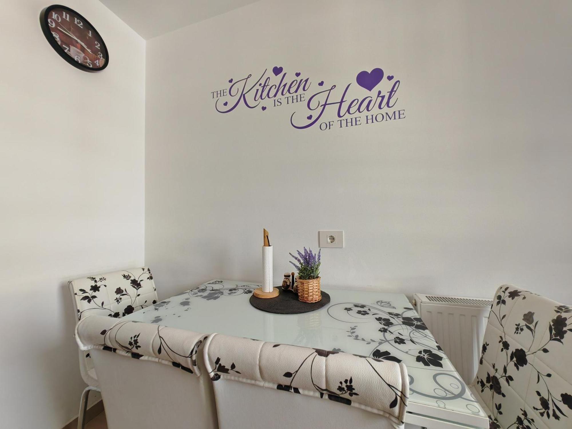 Luxurious Landing Apartment Brașov Exterior foto